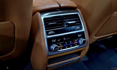 7 Series (G11)