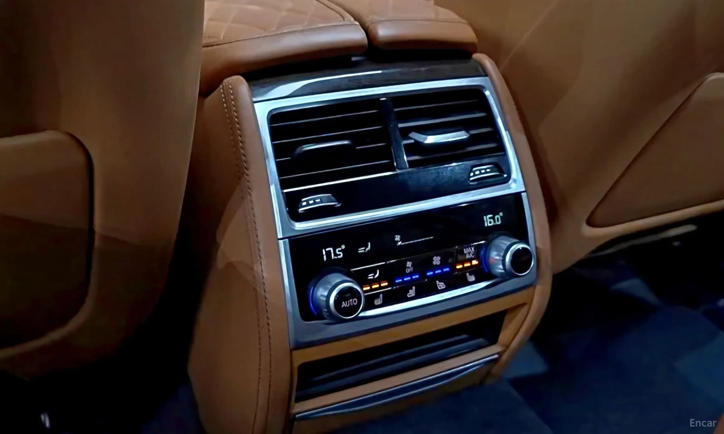 7 Series (G11)