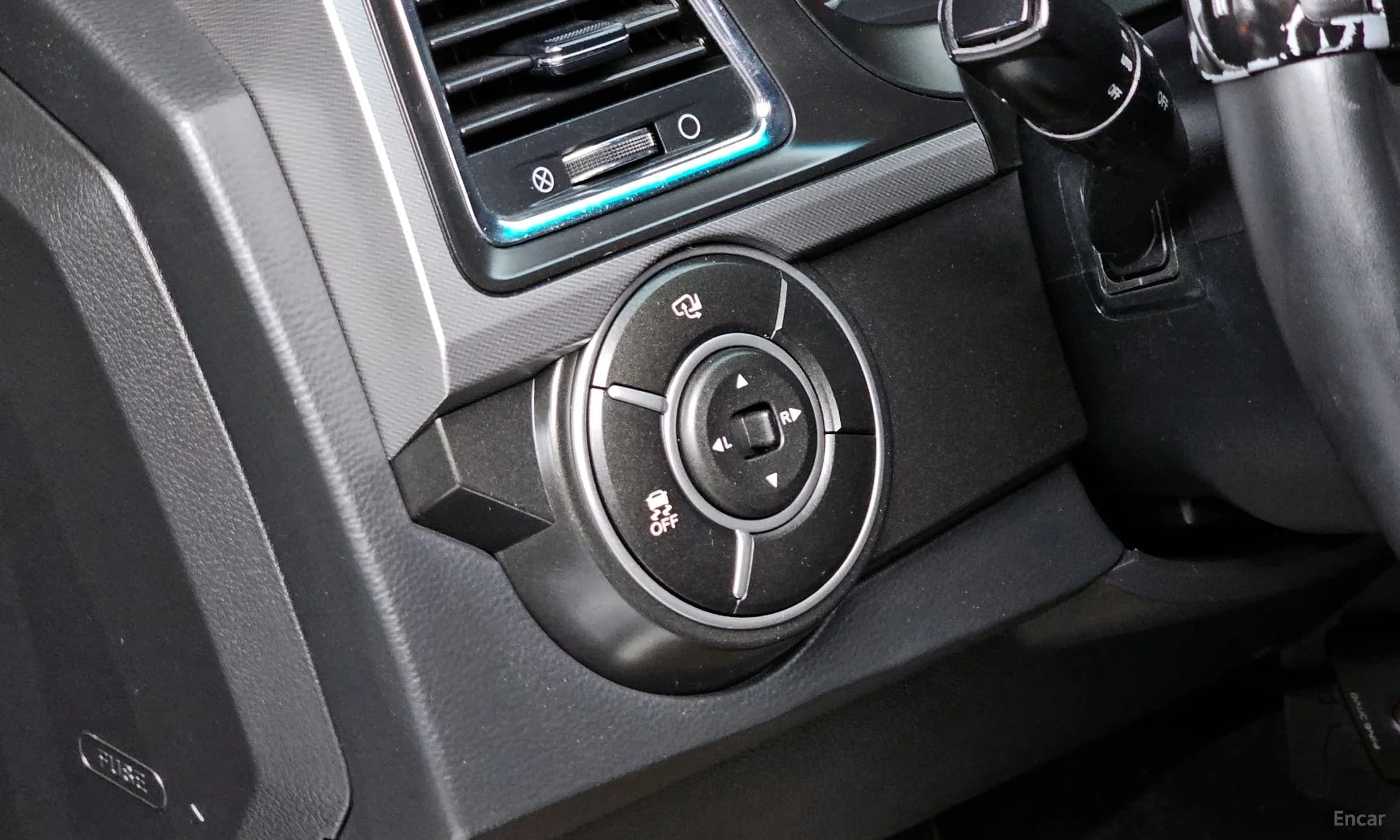 Korando Sports