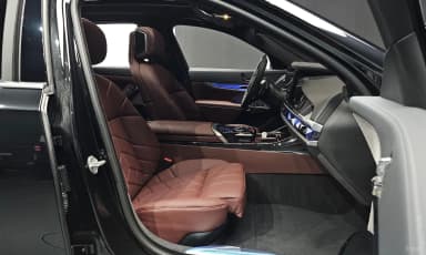 7 Series (G70)