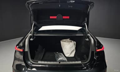 7 Series (G70)
