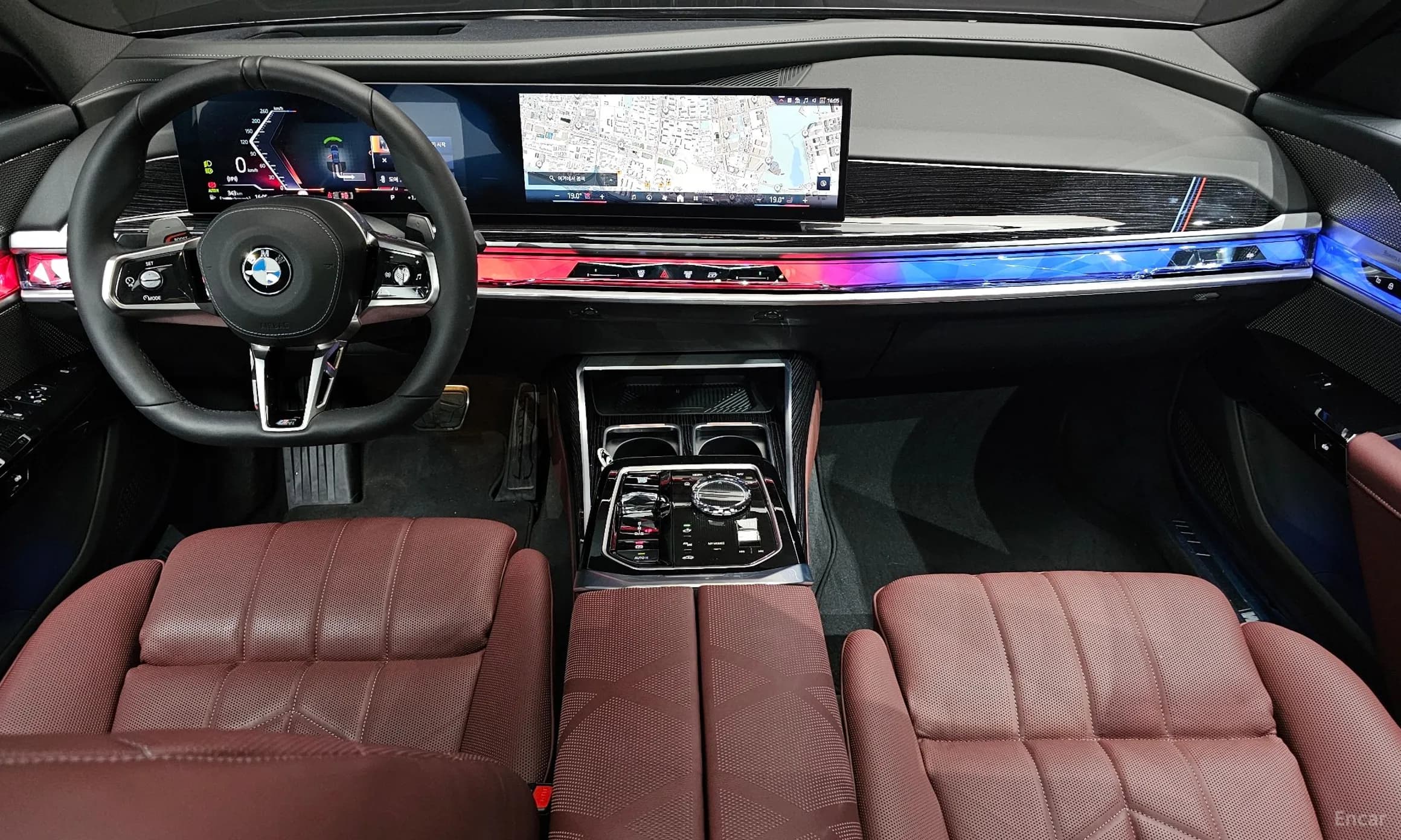 7 Series (G70)