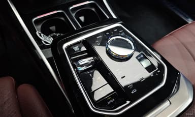 7 Series (G70)