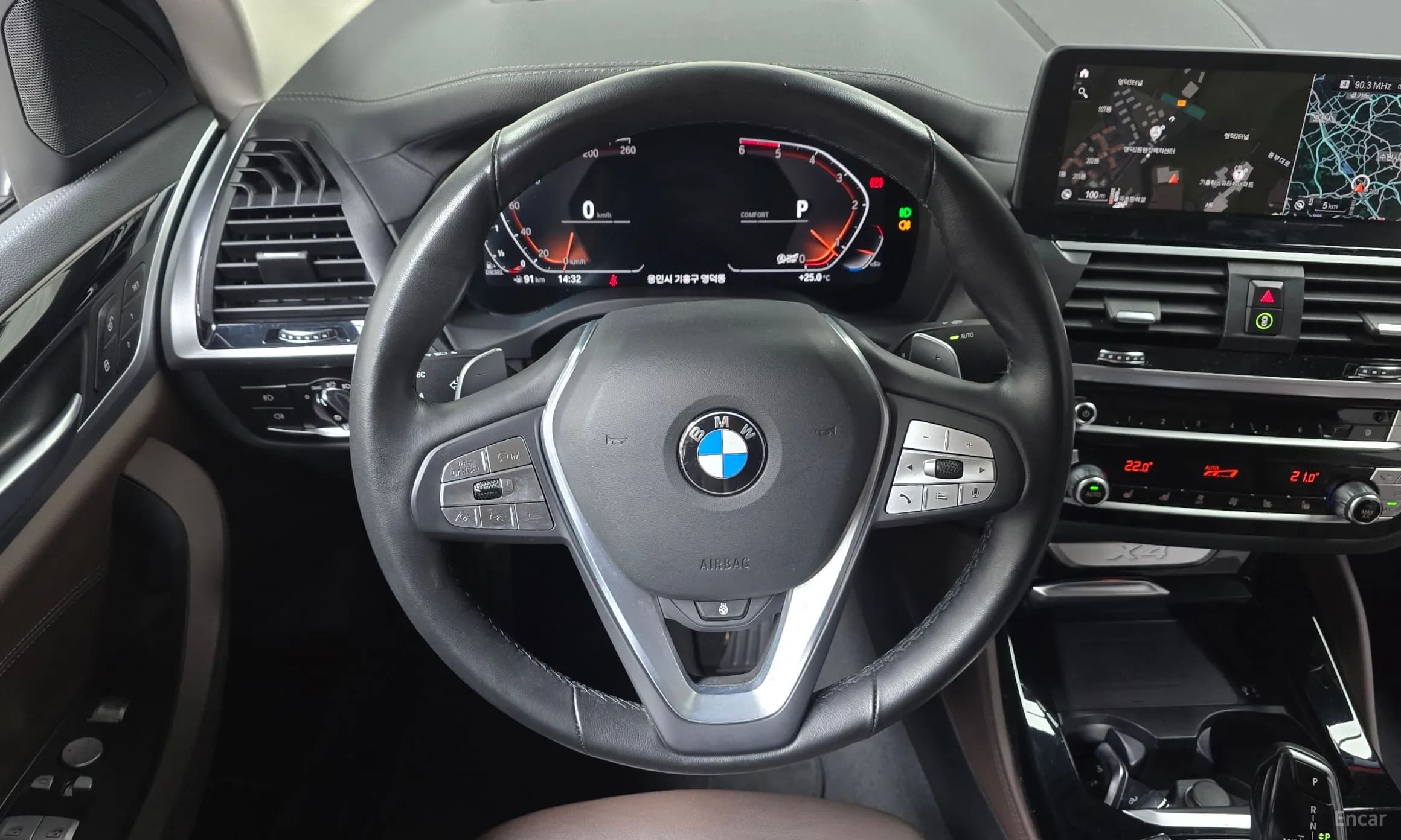 X4 (G02)