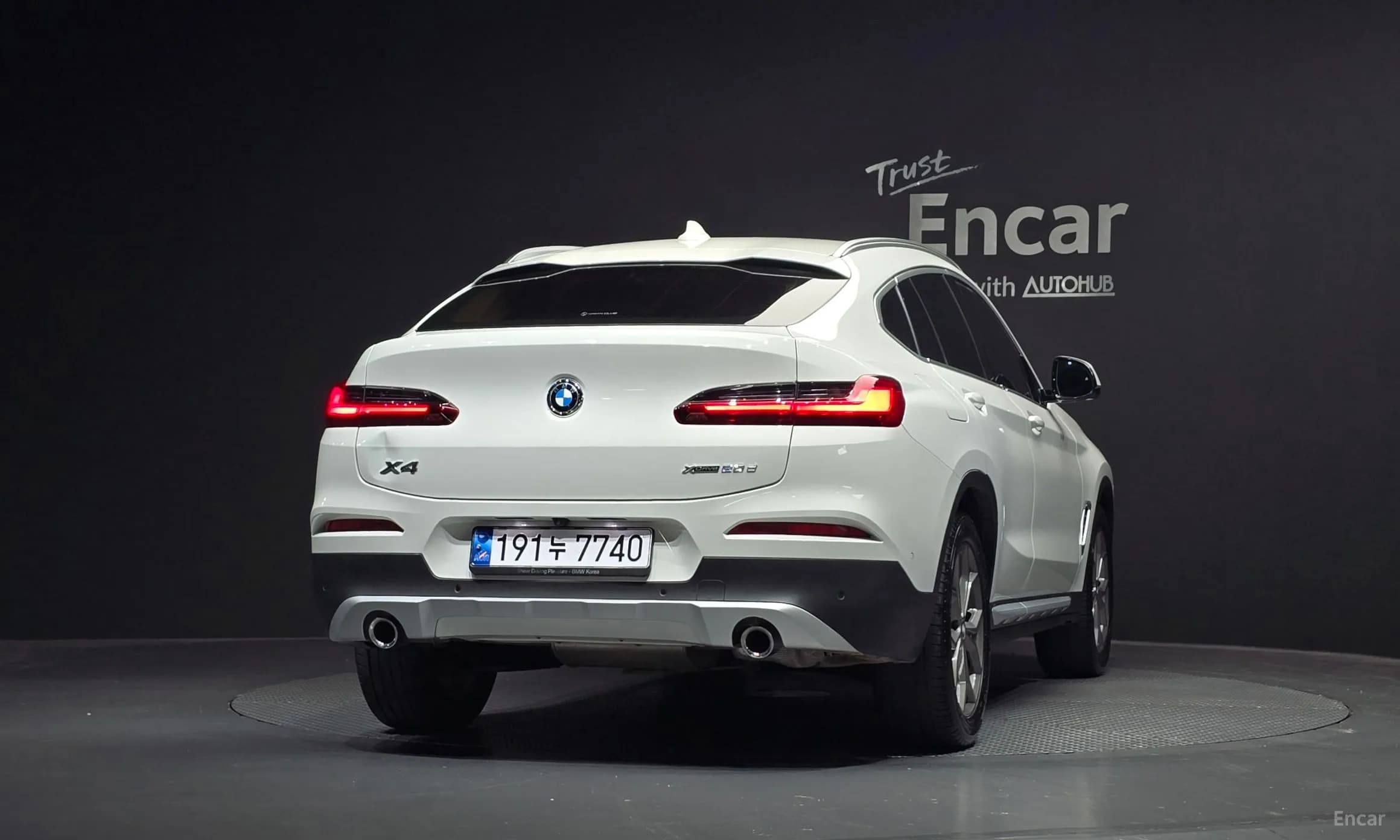 X4 (G02)