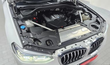 X4 (G02)