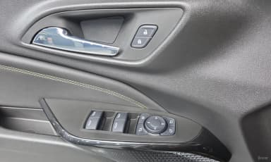 Trax Crossover