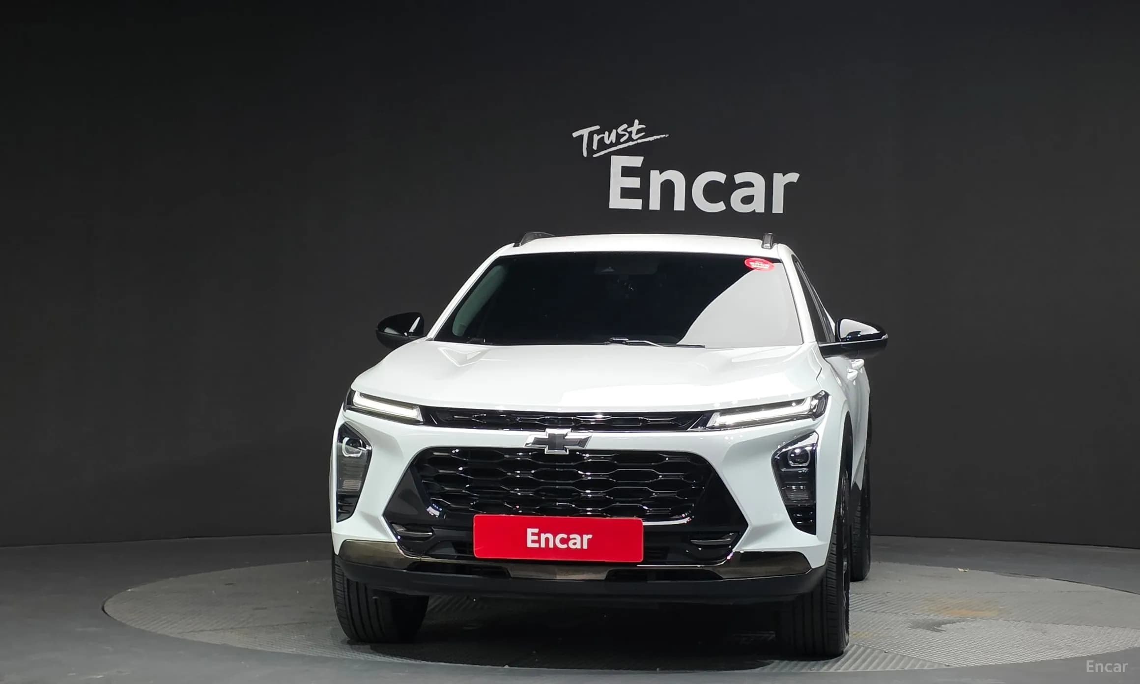 Trax Crossover