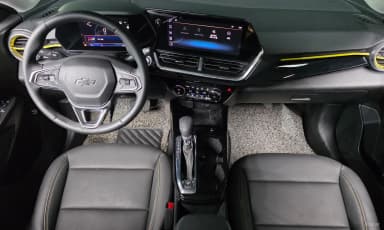 Trax Crossover