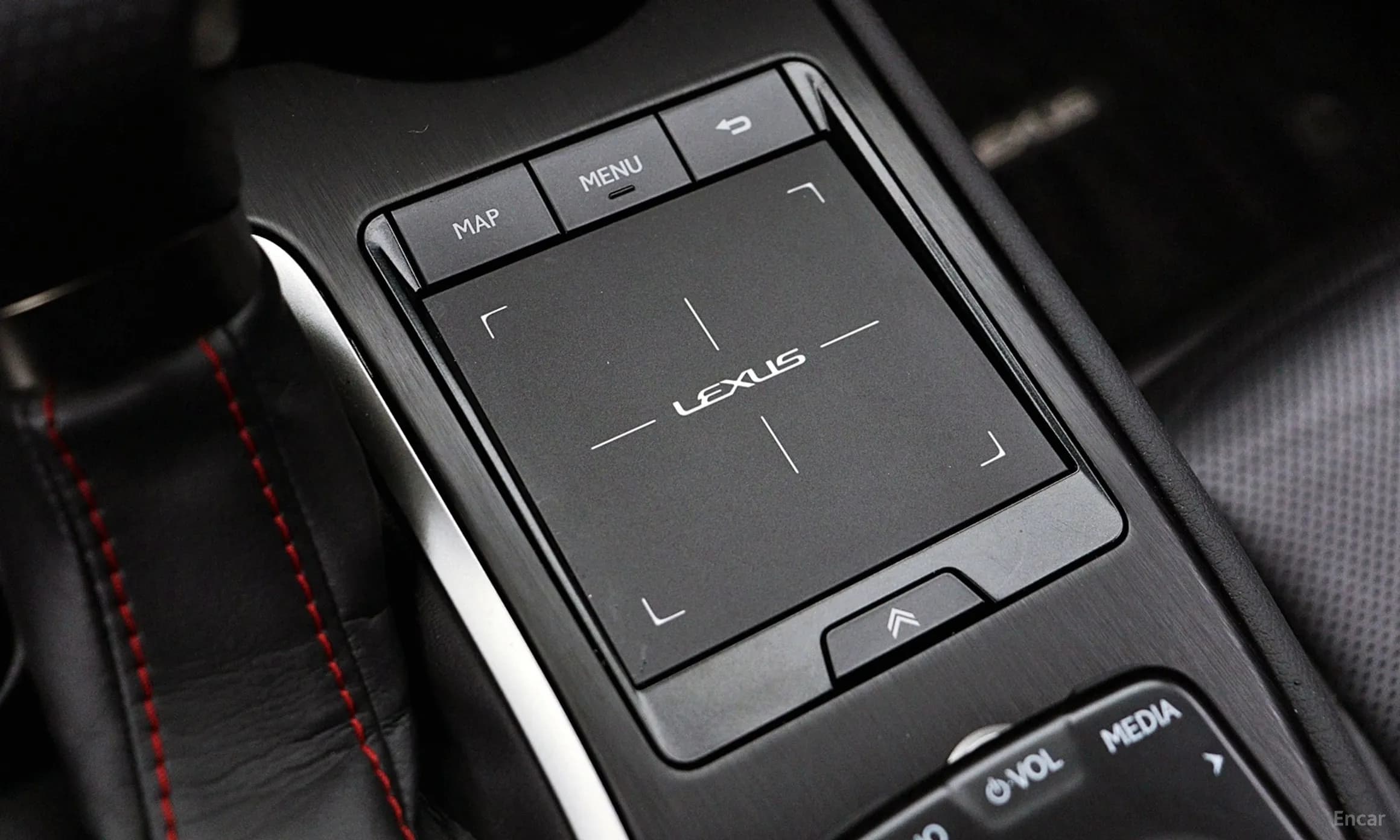 UX250h