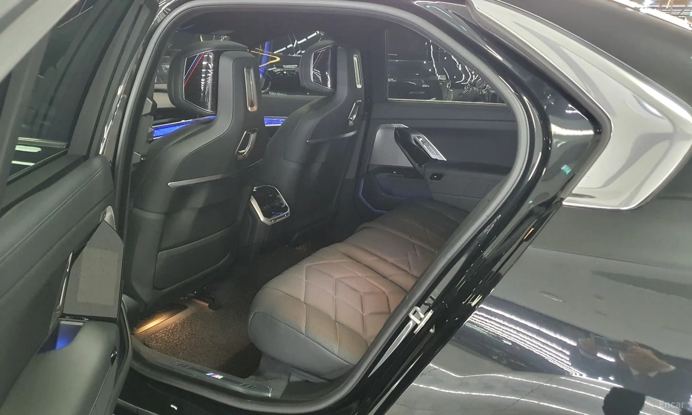 7 Series (G70)