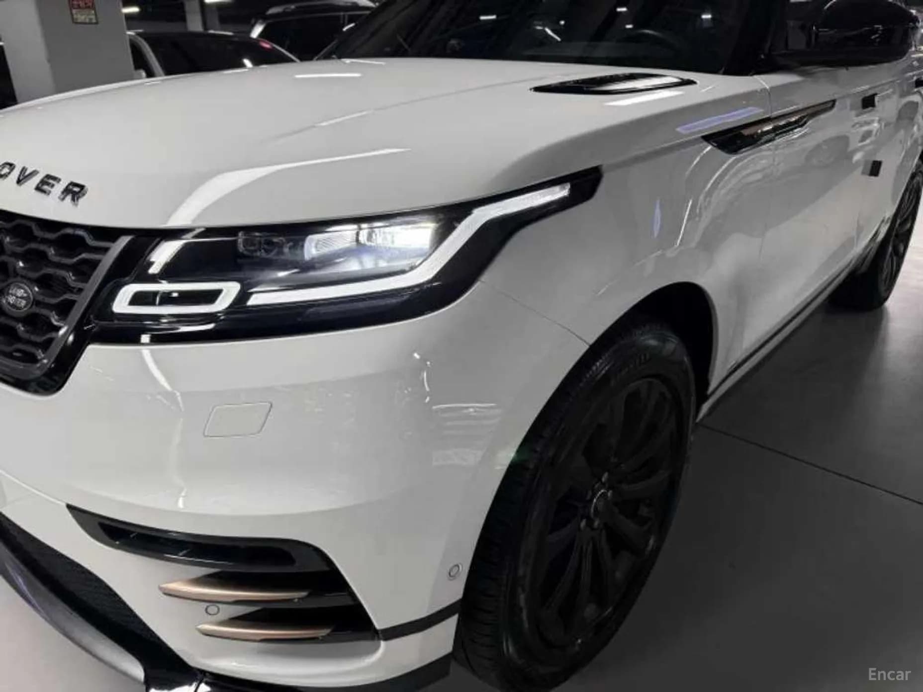 Range Rover Bella
