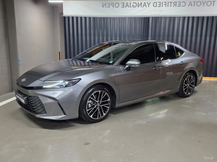 Camry (XV80)