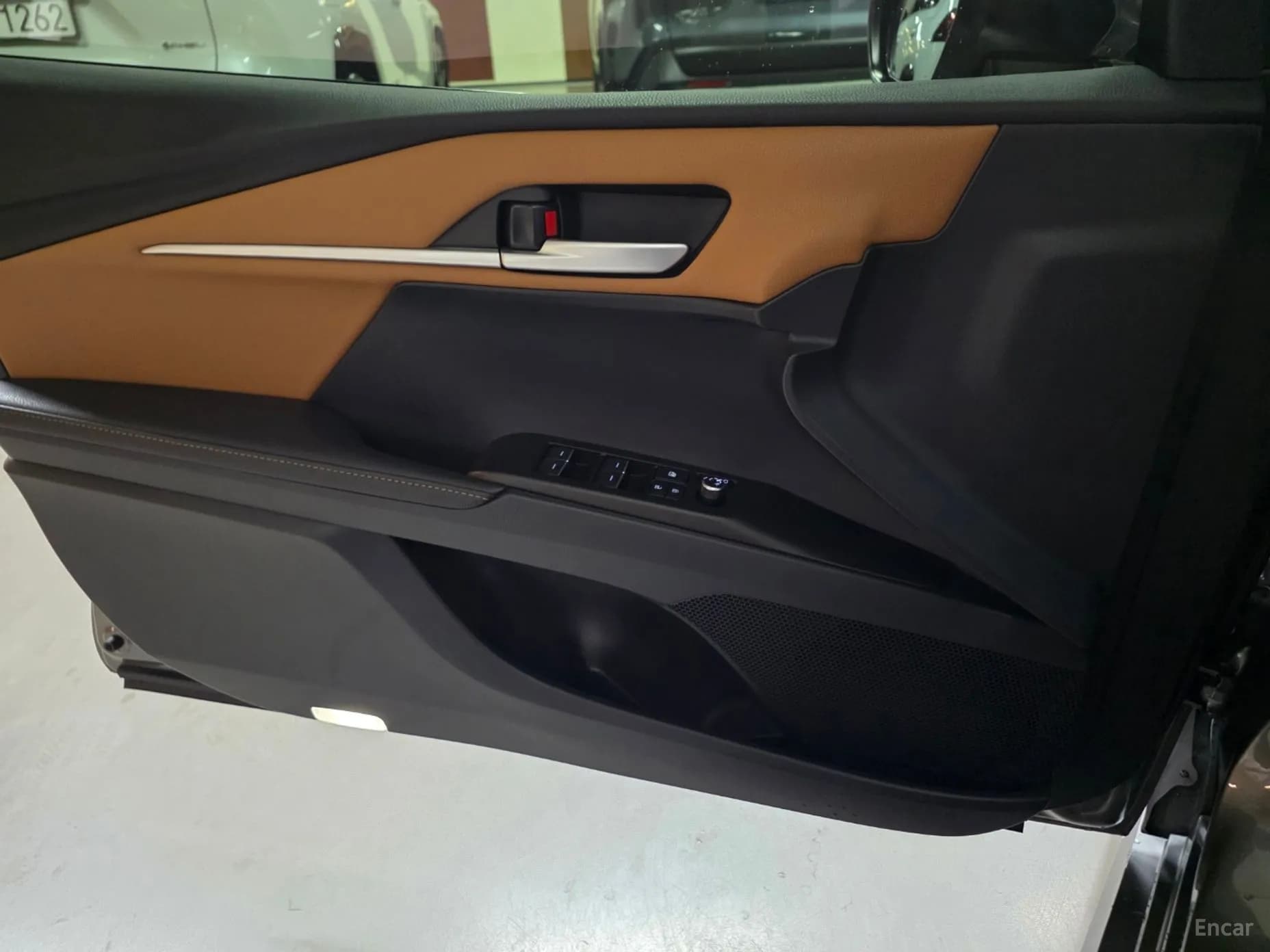 Camry (XV80)
