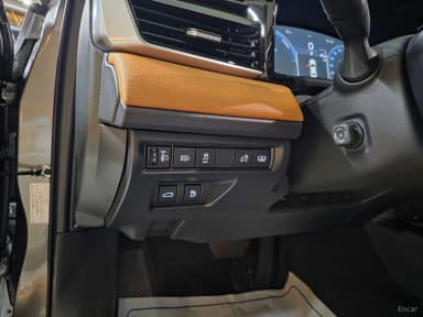Camry (XV80)