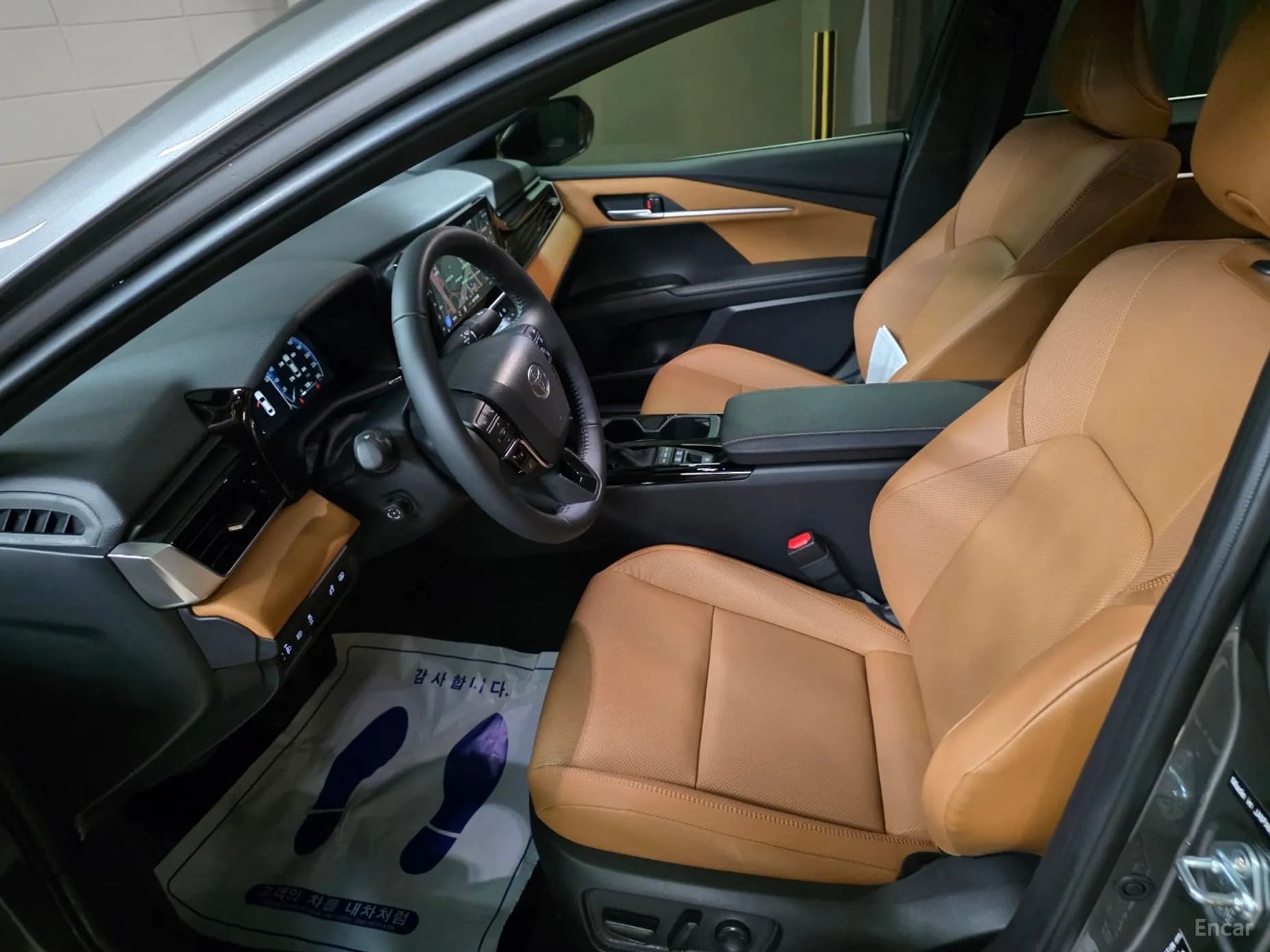 Camry (XV80)