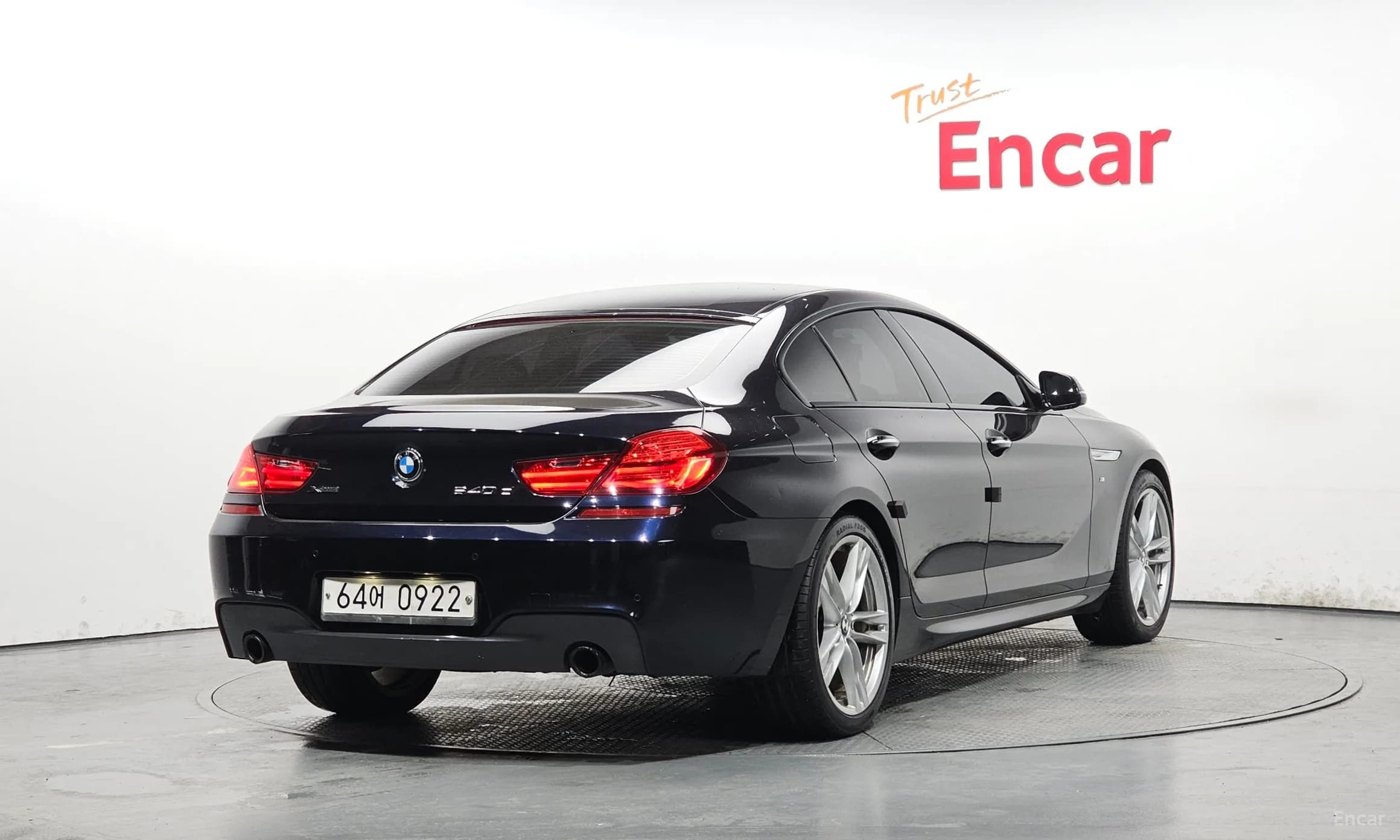 6 Series (F12)