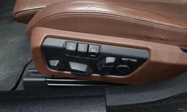 6 Series (F12)