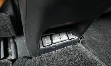 UX300e