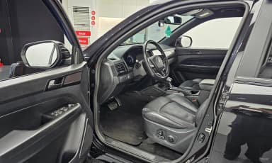 Rexton Sports Khan