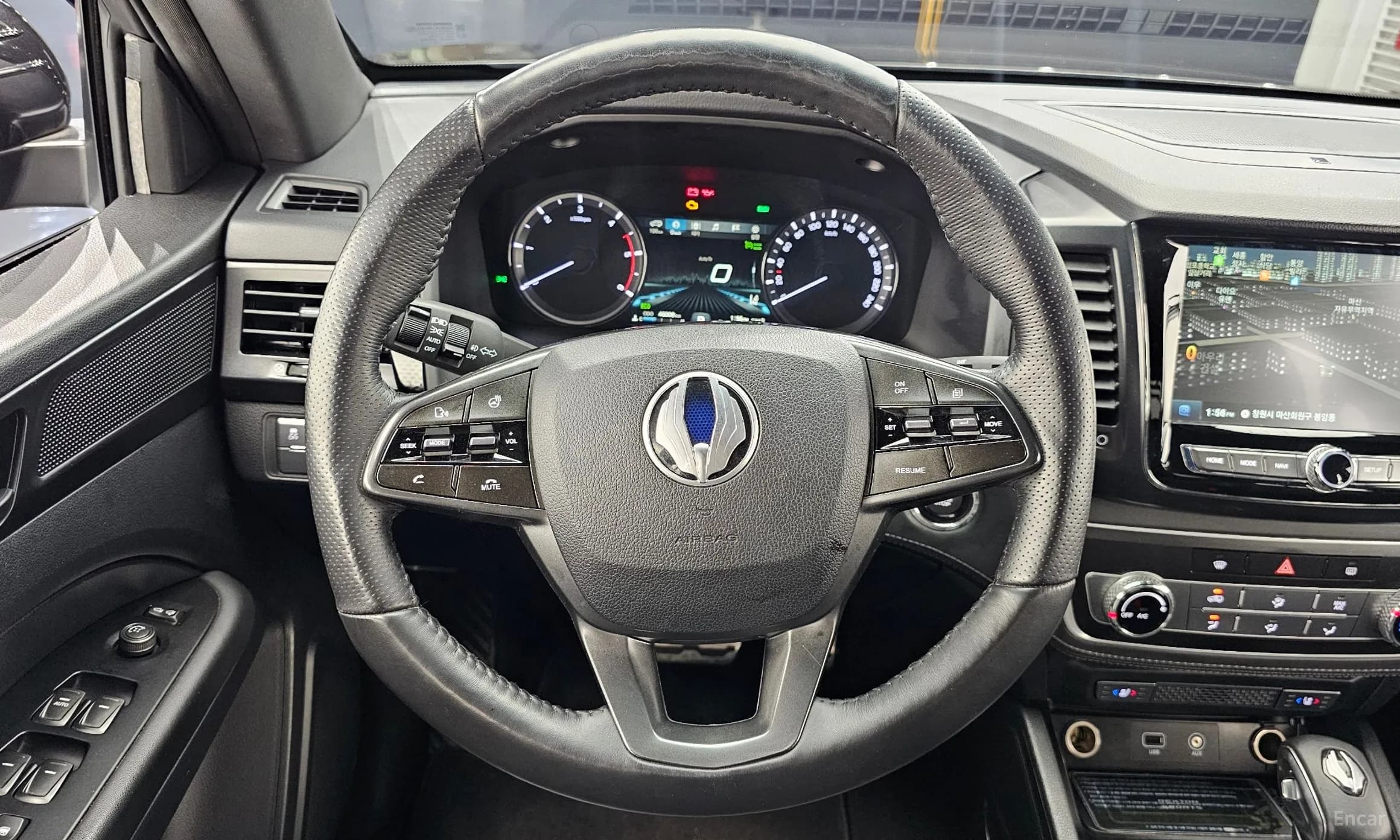 Rexton Sports Khan