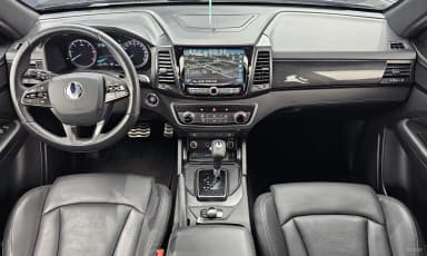 Rexton Sports Khan