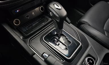Rexton Sports Khan
