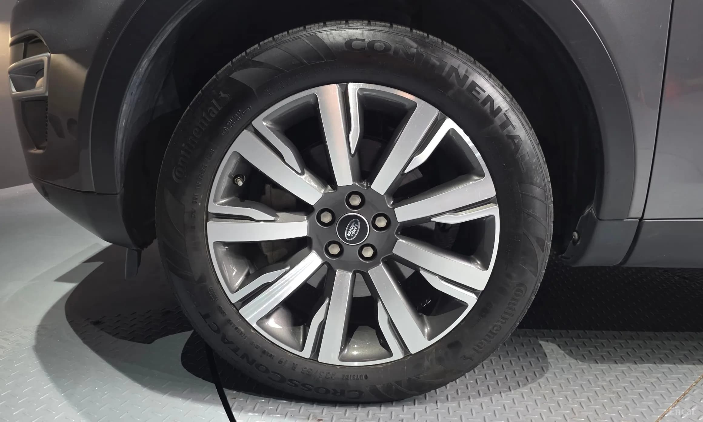 Discovery Sports
