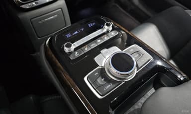 G90
