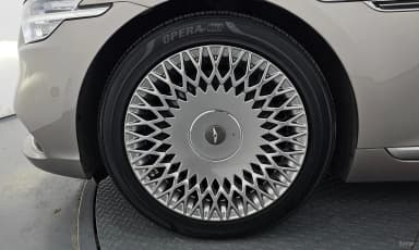 G90