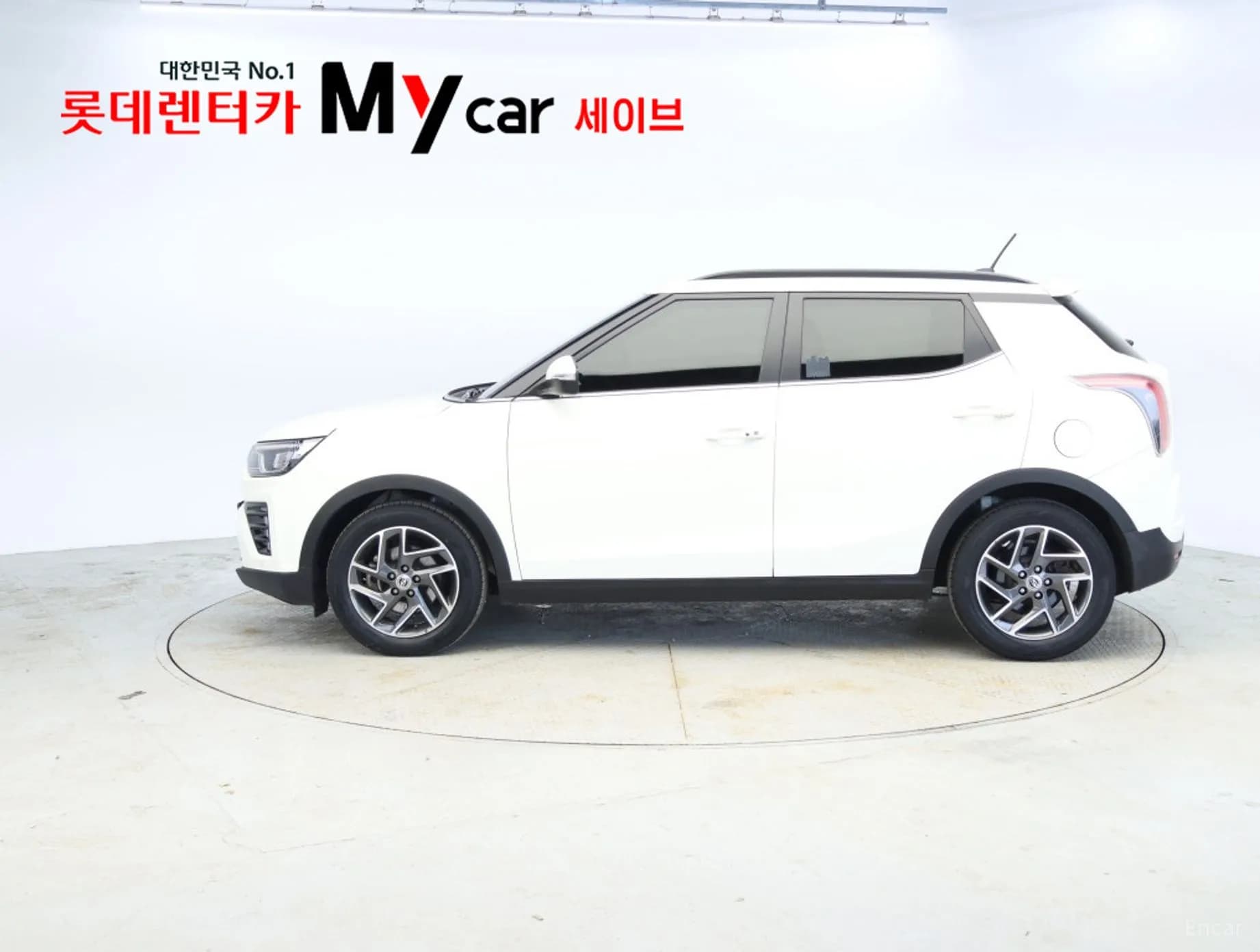 Berry New Tivoli