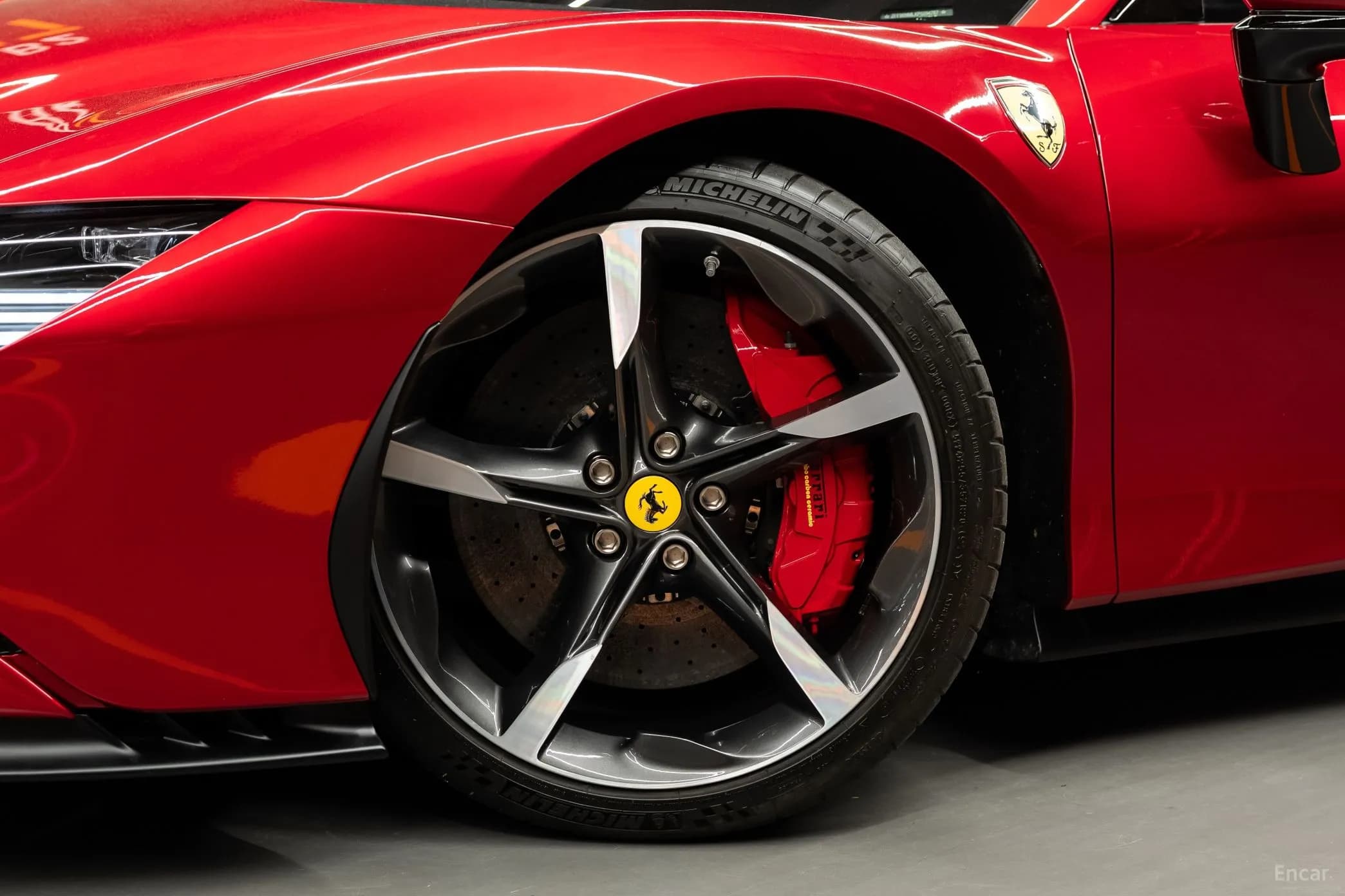 SF90 Spyder