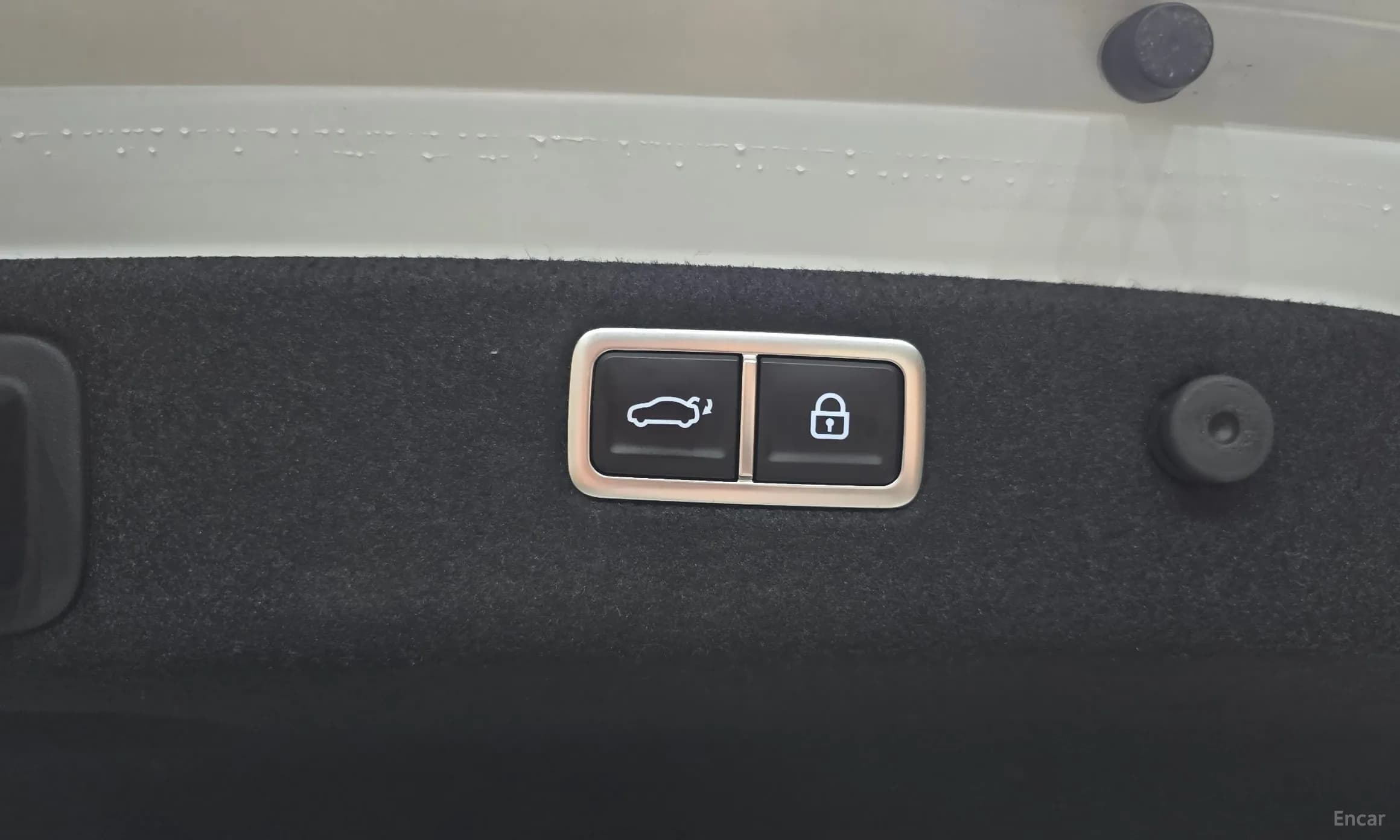G70