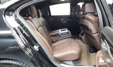 7 Series (G11)