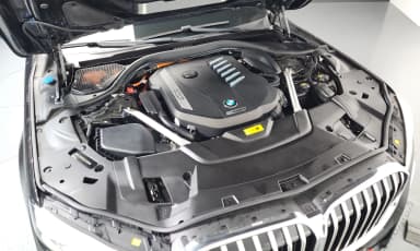 7 Series (G11)