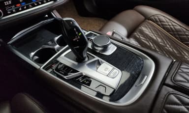 7 Series (G11)