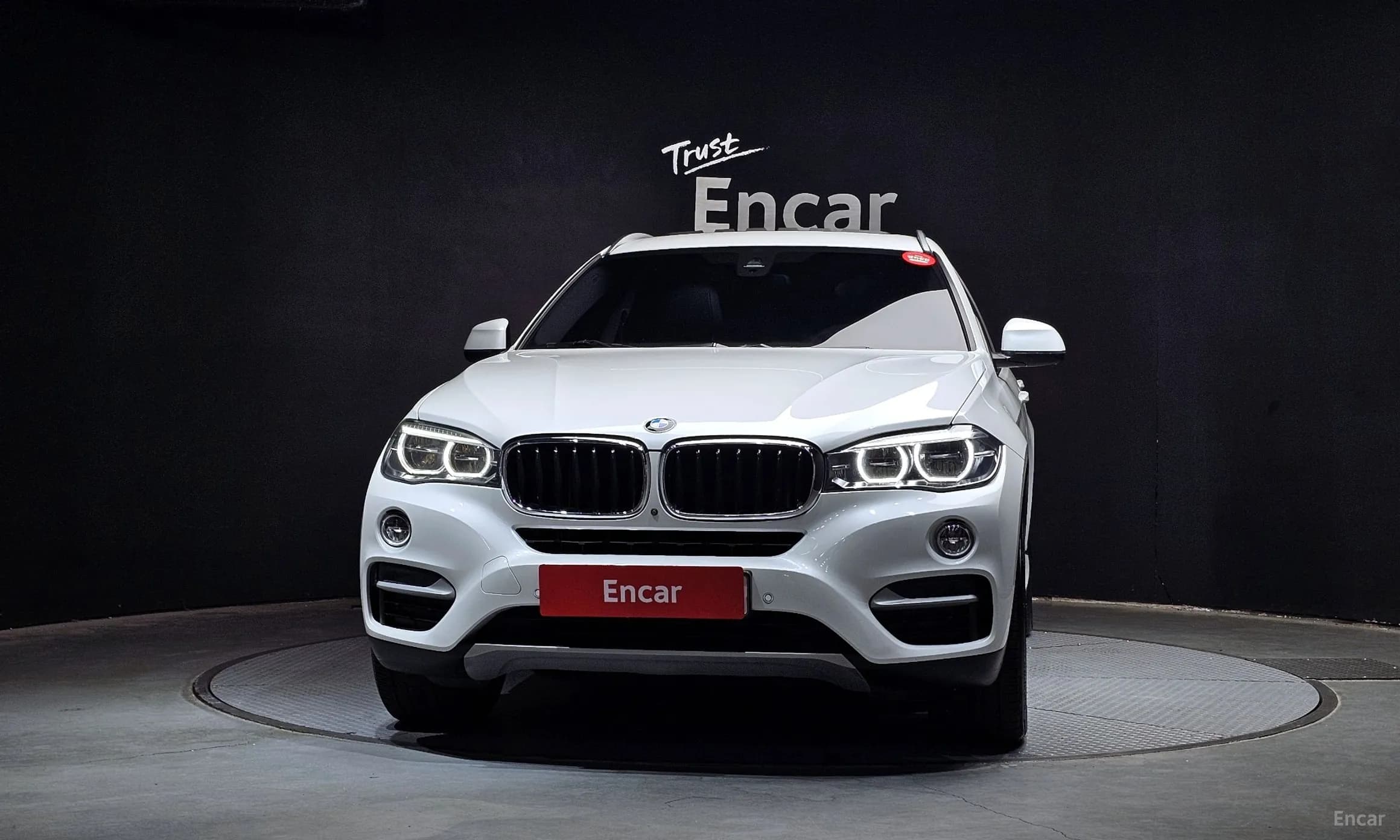 X6 (F16)
