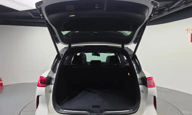 QX50 (P71A)