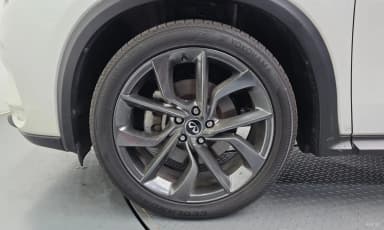 QX50 (P71A)