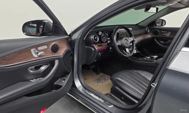 E-Class W213