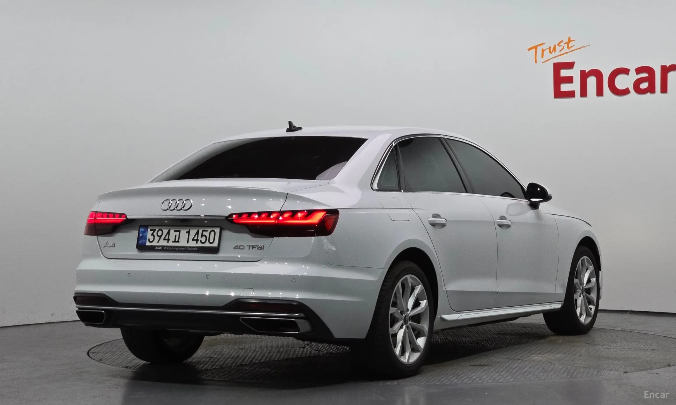 A4 (B9)
