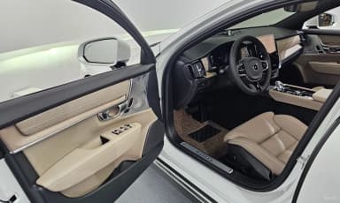 S90
