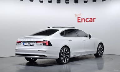 S90
