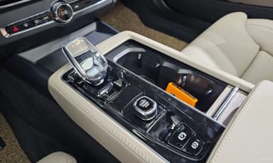 S90