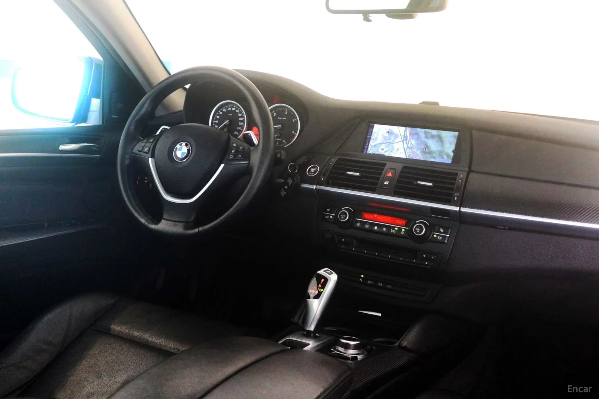X6 (E71)