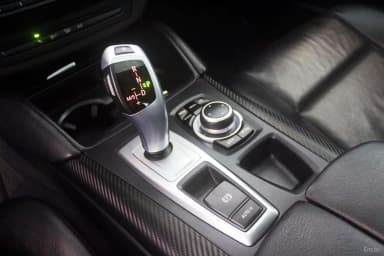 X6 (E71)