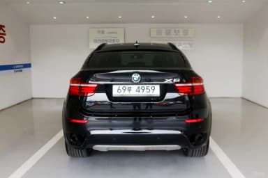 X6 (E71)