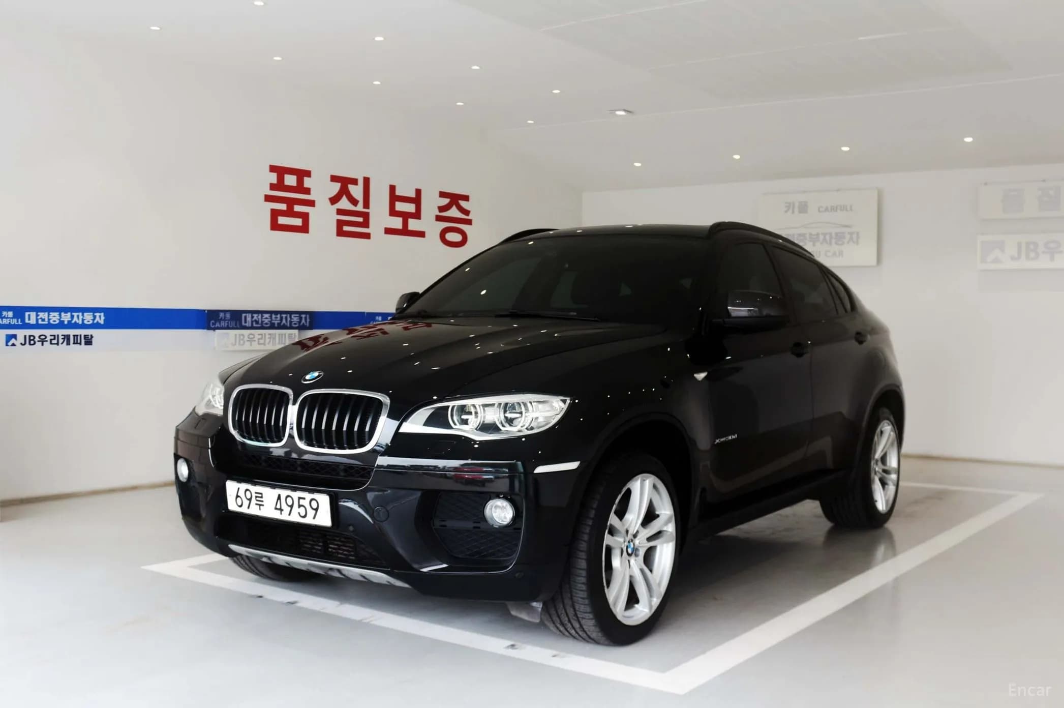 X6 (E71)