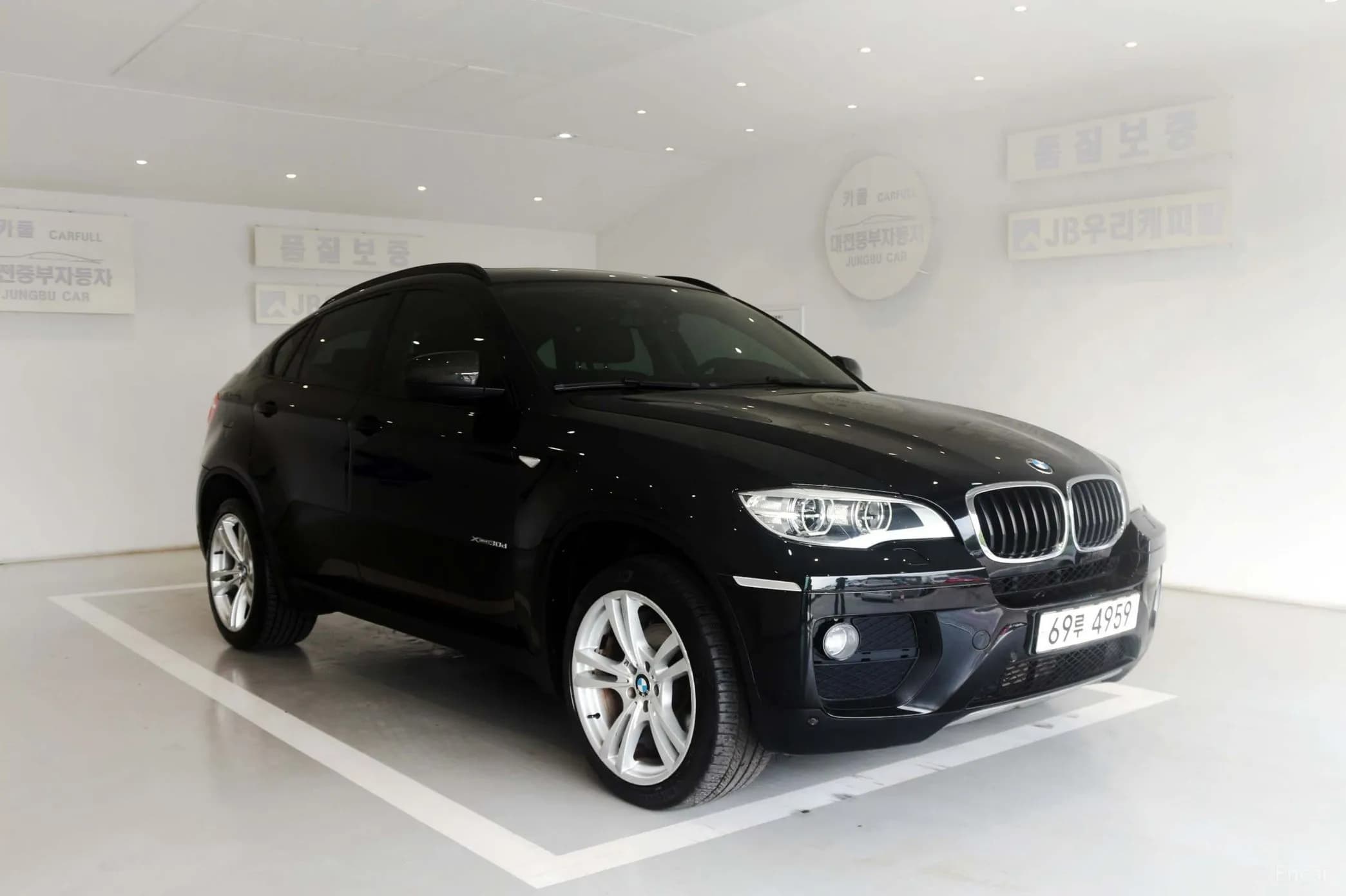 X6 (E71)