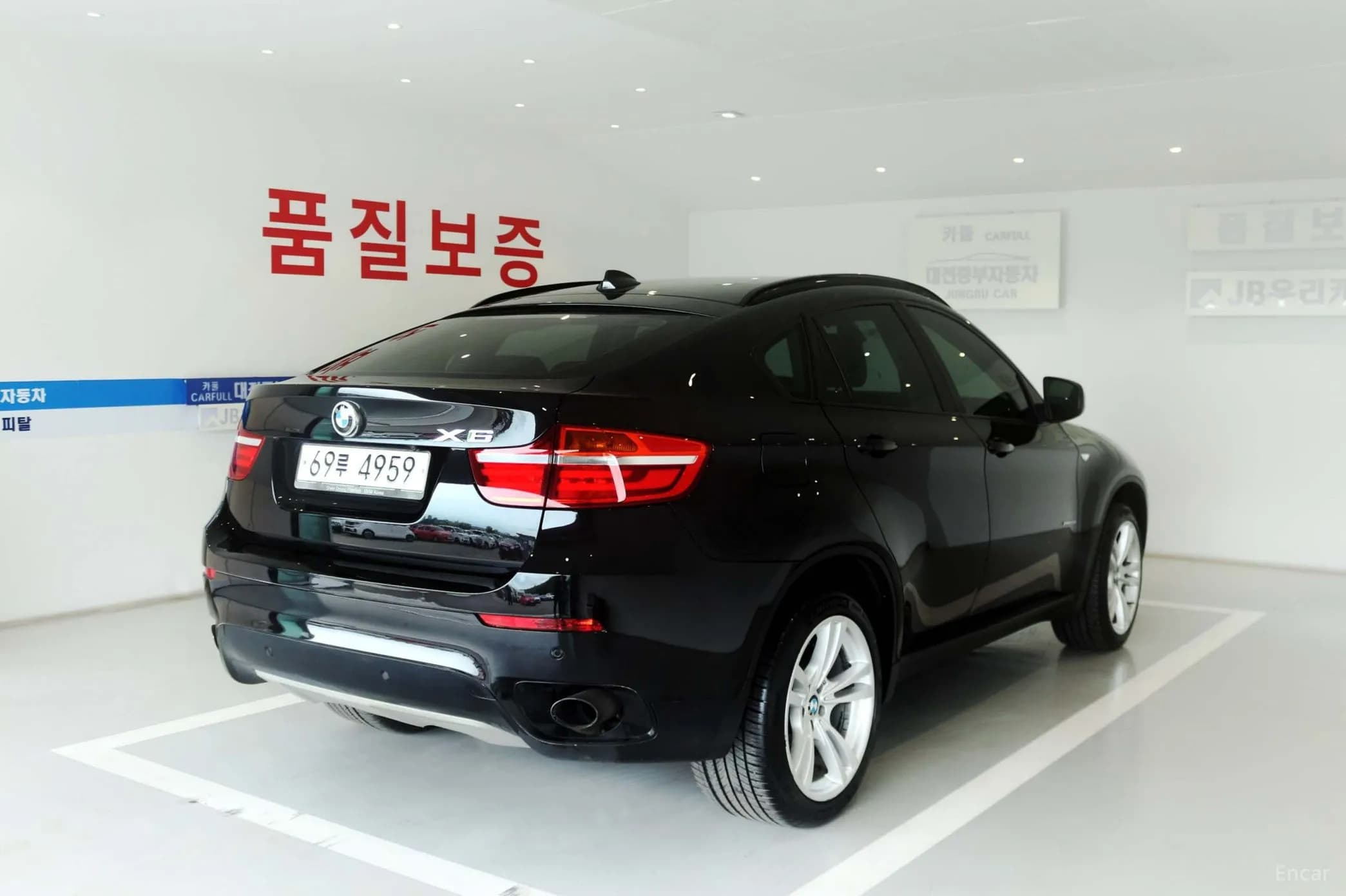 X6 (E71)